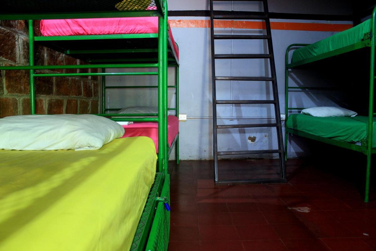 Bigfoot Hostel León Eksteriør bilde
